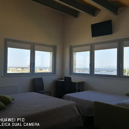 Brezza Delle Egadi Alojamento de Acomodação e Pequeno-almoço Marsala