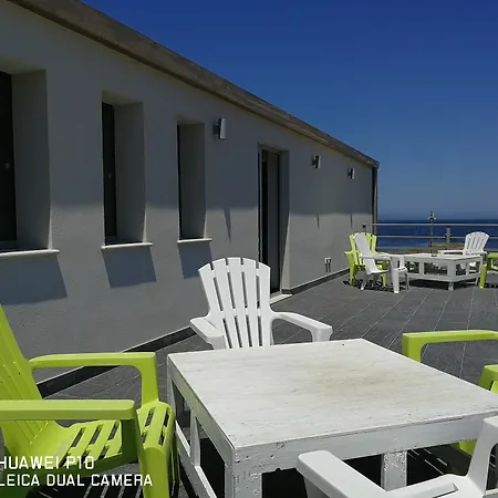 Bed & Breakfast Brezza Delle Egadi 3*